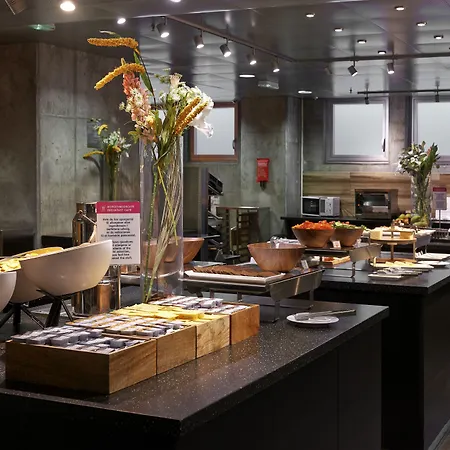 Cabinn Apartments 2*