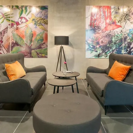 Cabinn Apartments 2*